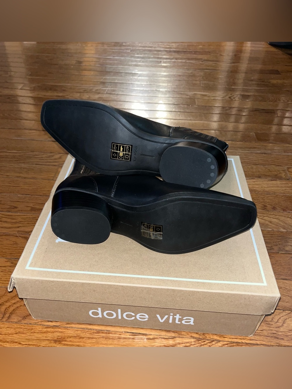 Dolce Vita Faint H20 Waterproof Chelsea Boot Dark Black Leather H20 Women’s 8.5 - Picture 10 of 13